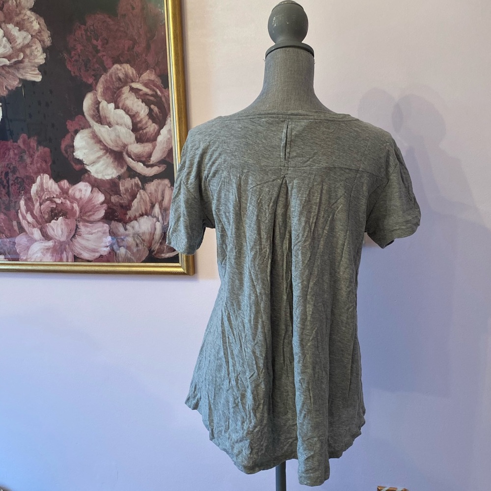 Grey gap tee - Picture 6 of 8